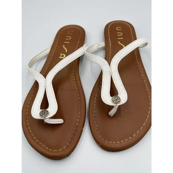 Unisa Shoes Unisa Womens Balti White Thong Sandals Size 2m